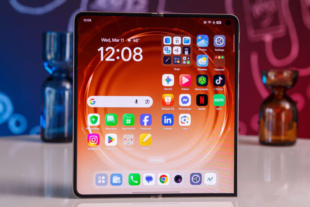 oppo-n6-5-1024x682 Oppo Find N6 رسميًا بدون تجعد وبكاميرا 200MP